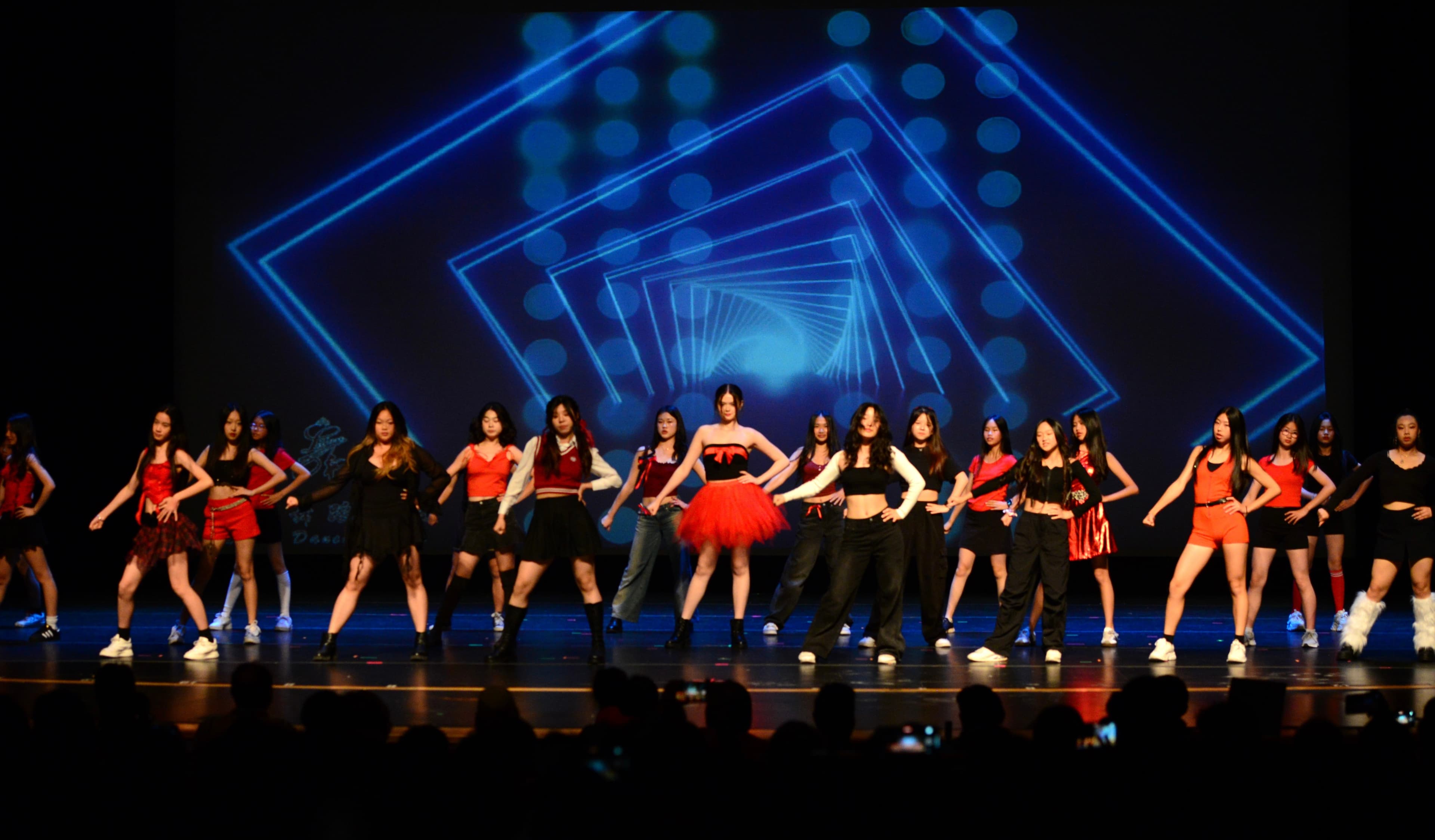 Children's Modeling & Dance